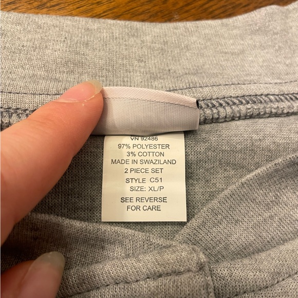 EMBROIDERED FLORAL GREY SWEATER 
BY ADRIAN DALAFIELD XL - Picture 2 of 6